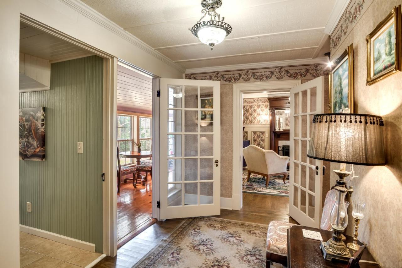 Mcternan Manor Apartment Франклин Екстериор снимка