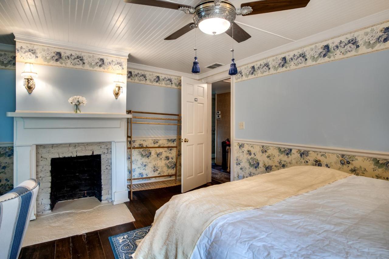 Mcternan Manor Apartment Франклин Екстериор снимка
